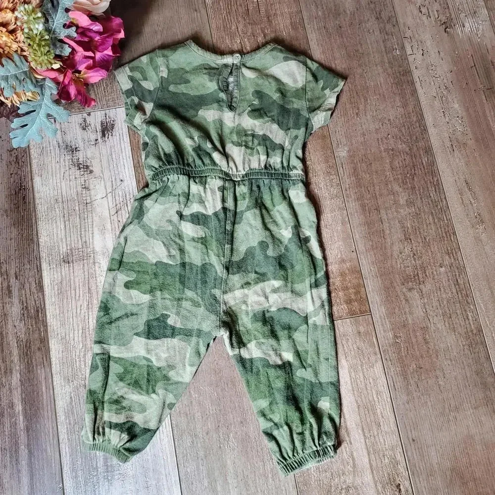 Old Navy 100% Cotton Green Camo Short Sleeve Jersey Jumpsuit for Baby Girl 6-12m